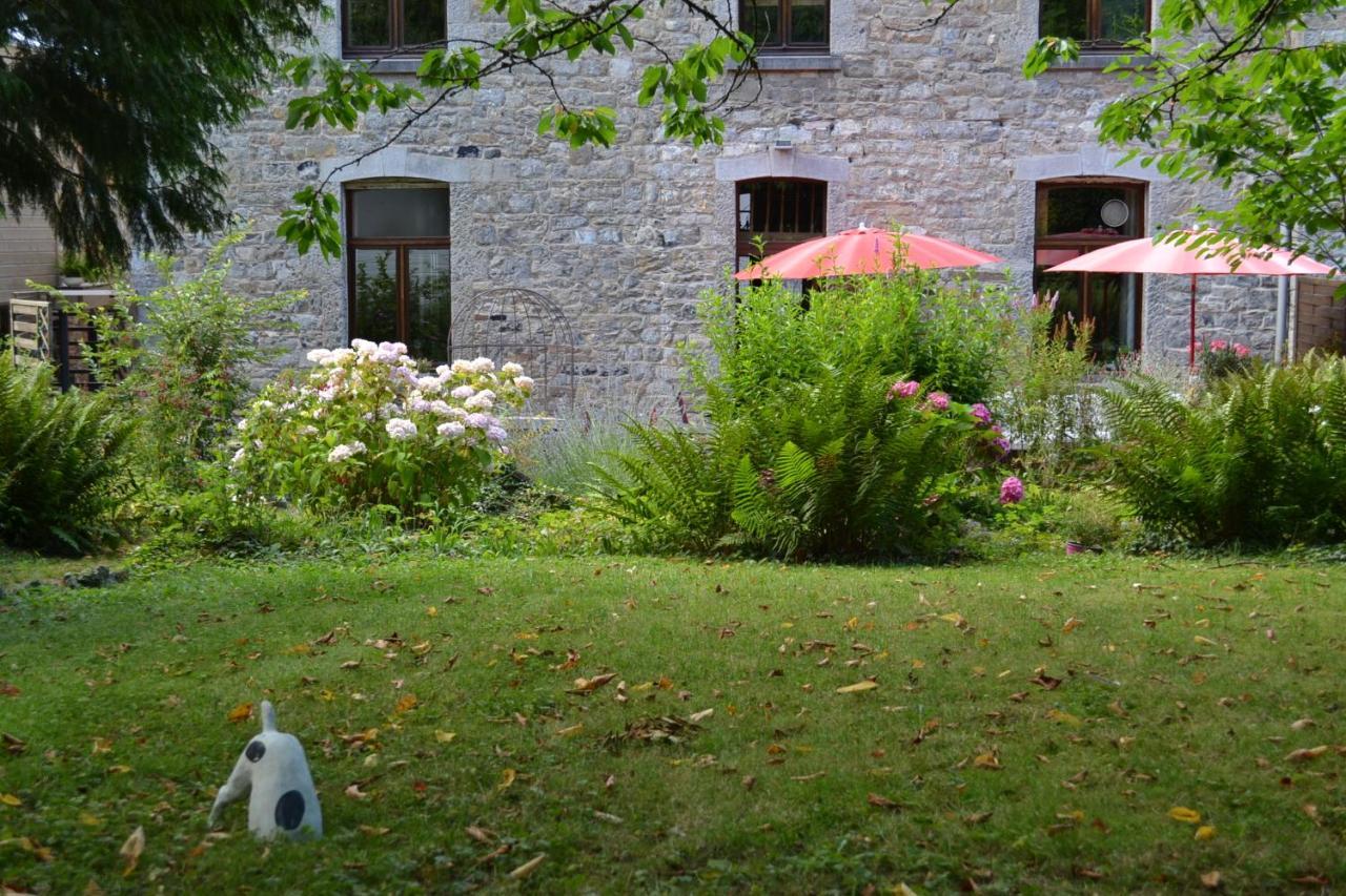 Hotel Au Plaisir Hastiere-par-dela Exterior foto
